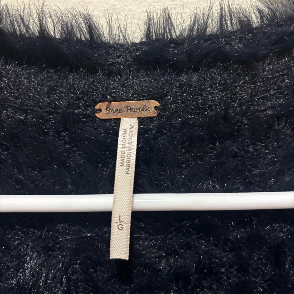 Free People Faux Fur Cardigan Sweater in Black, Women’s Size Large - Picture 4 of 10